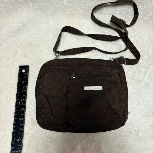 Baggallini Brown Crossbody Bag Adjustable Straps Red Interior Pockets - Picture 9 of 10